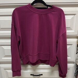 Lululemon Athletica Perfectly Oversized Crop
Crew*Softstreme